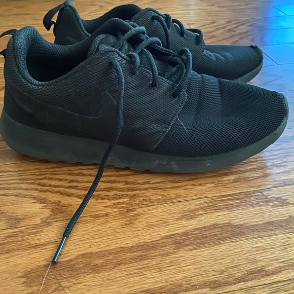 ‼️SOLD‼️ - Picture 2 of 3